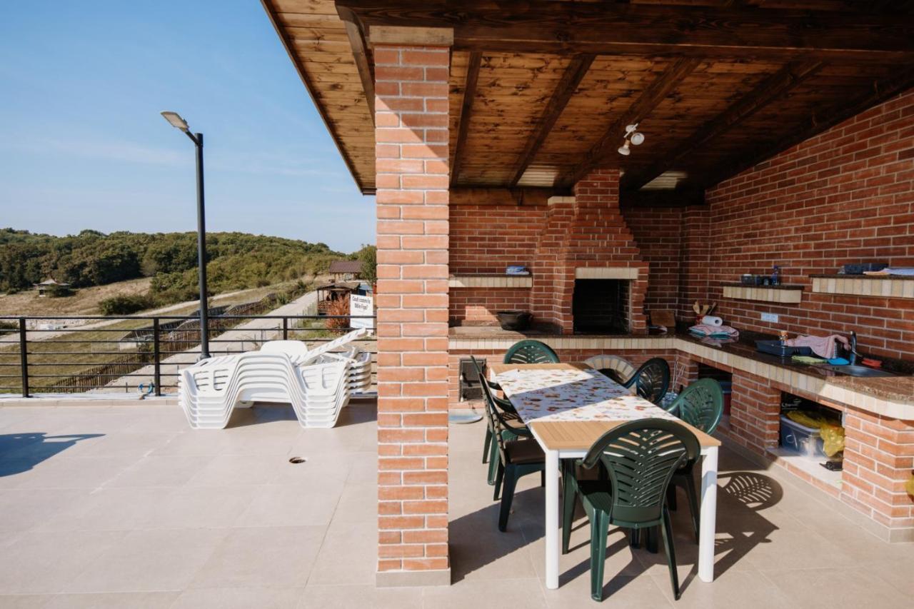 Cabana Suzanne Baile Figa Villa Agrisu de Sus Exterior photo