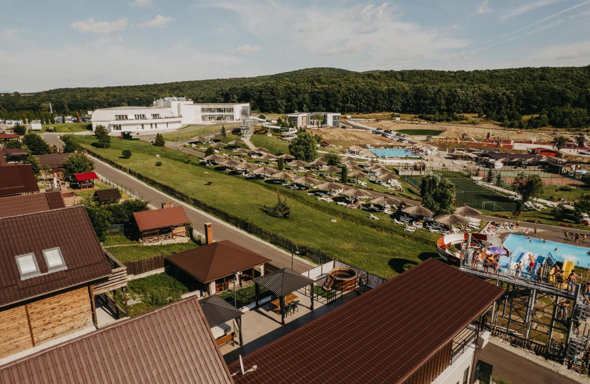 Cabana Suzanne Baile Figa Villa Agrisu de Sus Exterior photo